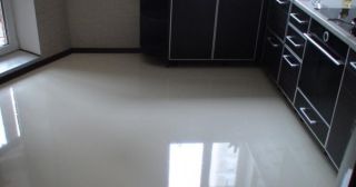 Наливной пол на кухне Ржев, цена от 884 руб.